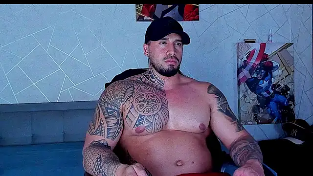 Snapshot of Cristian_Walker chatting on 05-16-26, 12:51 Cristian Walker online show from 05-16-26, 12:51