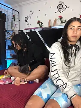 1lovelygirls online show from 11-26-25, 12:17