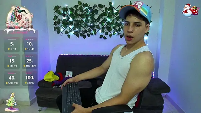 jonathanjoestar  online show from 12-19-24, 09:49