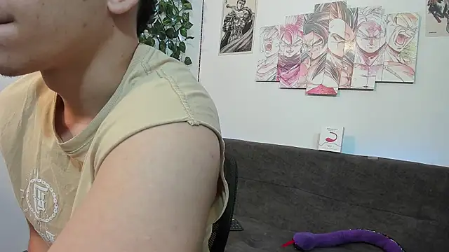 jonathanjoestar  online show from 02-04-25, 09:31