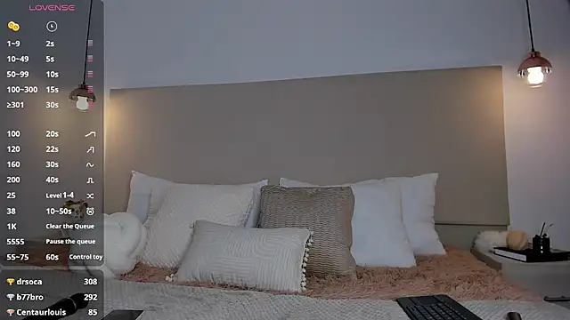 JennSanz online show from 12-31-24, 04:16