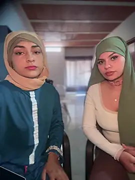 lalilamassu1 online show from 09-08-25, 06:51