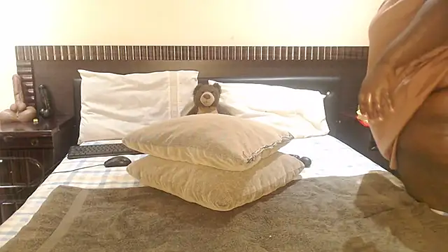 sexybigasss online show from 09-28-25, 11:59