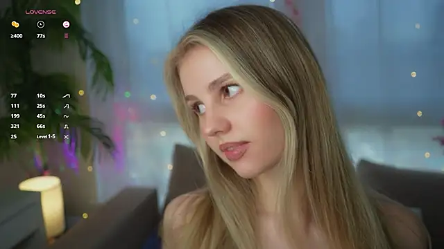 Snapshot of Fluffy-Angel chatting on 01-24-25, 08:02 Fluffy-Angel online show from 01-24-25, 08:02