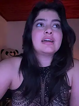 Snapshot of Stephania_18 chatting on 02-06-25, 01:05 Stephania 18 online show from 02-06-25, 01:05