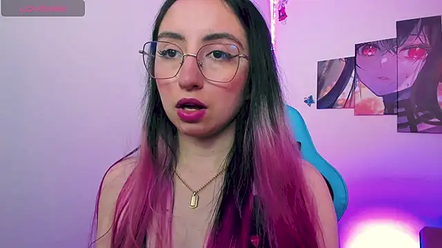 Snapshot of Julieta_cott chatting on 03-15-25, 10:55 Julieta cott online show from 03-15-25, 10:55