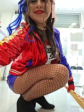 GatitaXD27 online show from 10-31-25, 10:16