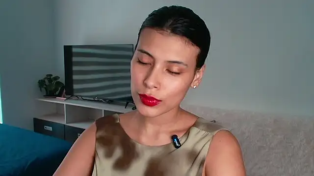 Snapshot of oxiris_1 chatting on 03-31-26, 05:24 oxiris 1 online show from 03-31-26, 05:24