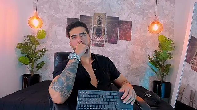 Nate franco online show from 11-27-25, 04:14