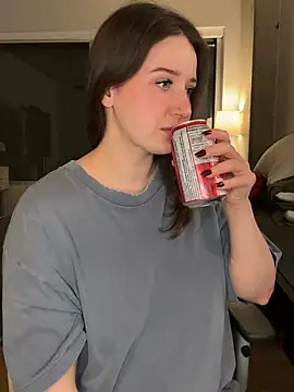 nerdynina online show from 01-10-26, 12:23