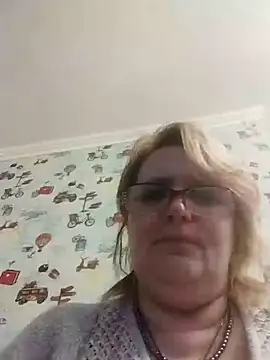 Forest-Lady online show from 02-24-25, 03:09