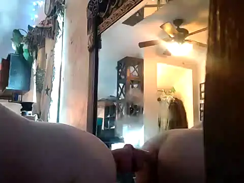 Snapshot of ditchwater chatting on 01-12-25, 06:49 ditchwater online show from 01-12-25, 06:49