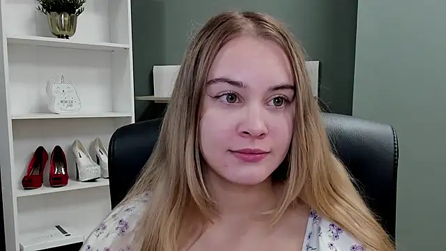 kitty valeria online show from 11-23-25, 09:58