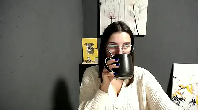 lady olivia  online show from 12-02-24, 05:15