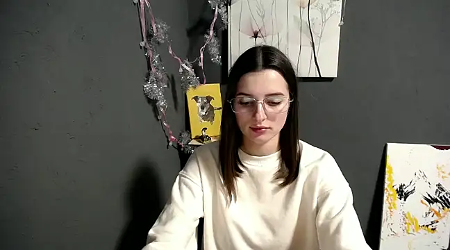 lady olivia  online show from 12-21-24, 07:38