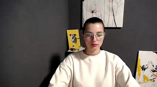 lady olivia  online show from 02-24-25, 01:42