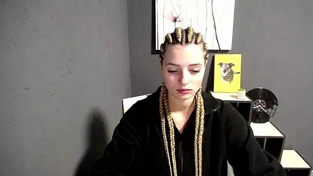 lady olivia  online show from 10-16-25, 01:56