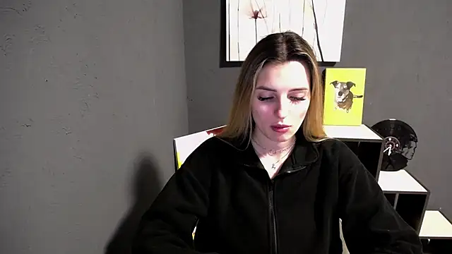 Snapshot of lady_olivia_ chatting on 04-29-26, 01:04 lady olivia online show from 04-29-26, 01:04
