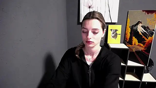 Snapshot of lady_olivia_ chatting on 05-27-26, 04:37 lady olivia online show from 05-27-26, 04:37