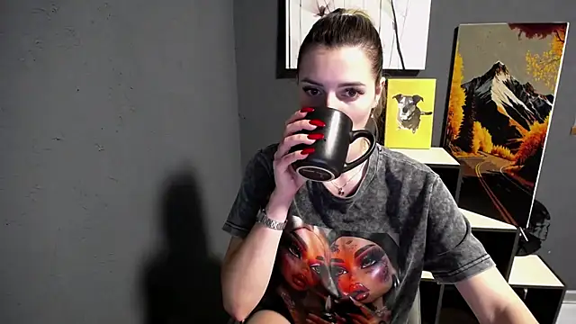 Snapshot of lady_olivia_ chatting on 06-08-26, 02:17 lady olivia online show from 06-08-26, 02:17