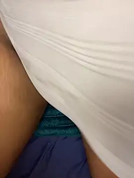 Queenboobs61 online show from 06-27-26, 04:12