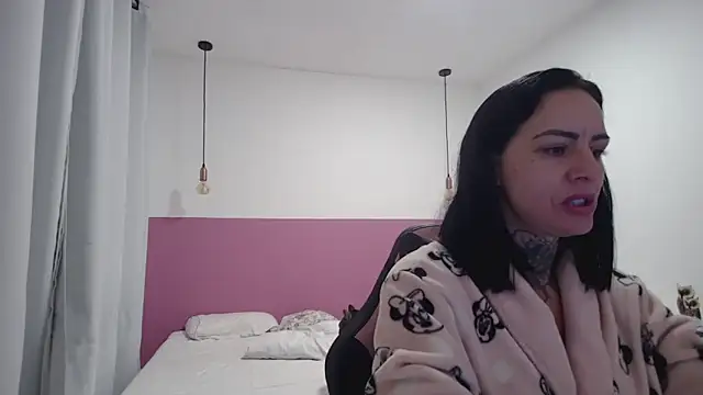 Snapshot of YasmimBrasil chatting on 05-21-26, 05:58 YasmimBrasil online show from 05-21-26, 05:58