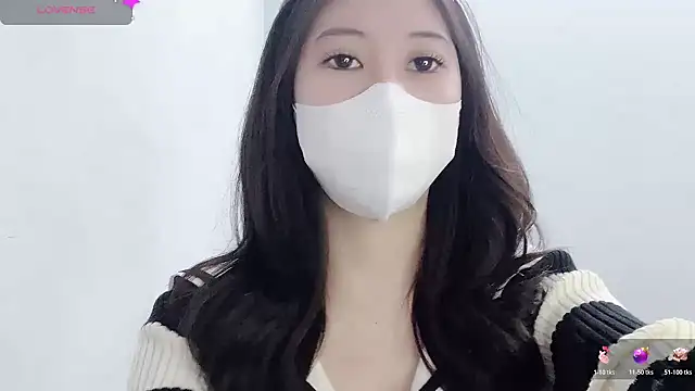 tanhxiu online show from 11-10-25, 01:32