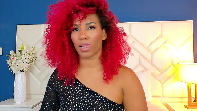 Snapshot of RubyRossel chatting on 09-20-25, 12:28 RubyRossel online show from 09-20-25, 12:28