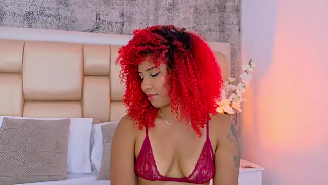 Snapshot of RubyRossel chatting on 11-23-25, 07:46 RubyRossel online show from 11-23-25, 07:46