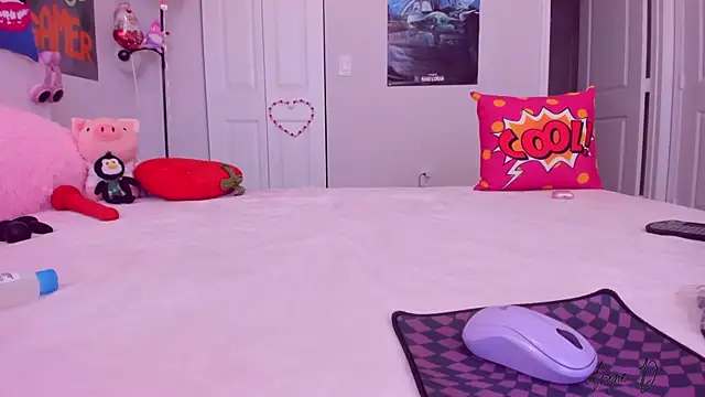 AngieDaniels1 online show from 02-12-25, 12:44