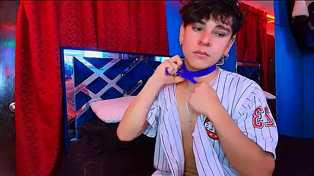 Luke Howland online show from 04-22-26, 06:09