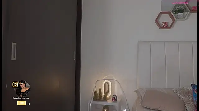 Madison evans1 online show from 11-26-25, 05:08