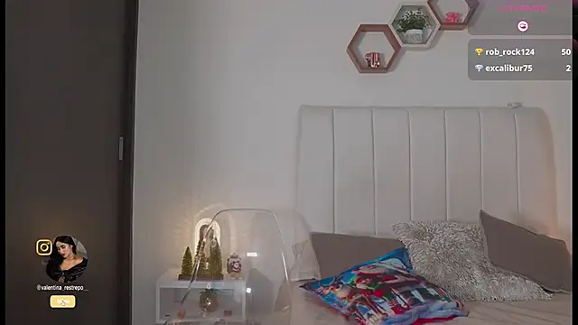 Madison evans1 online show from 12-20-25, 04:52