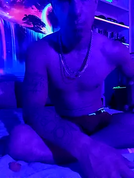 Snapshot of --D-a-D-D-y- chatting on 06-25-26, 01:26 --D-a-D-D-y- online show from 06-25-26, 01:26
