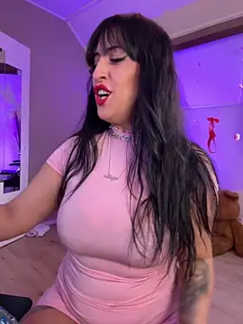 CarolaDrago online show from 03-05-25, 08:32