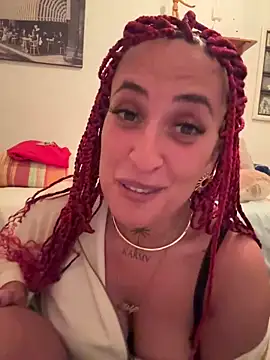 CarolaDrago online show from 04-22-26, 08:21