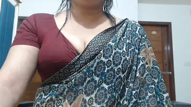 desi-maisa130 online show from 05-22-26, 04:34