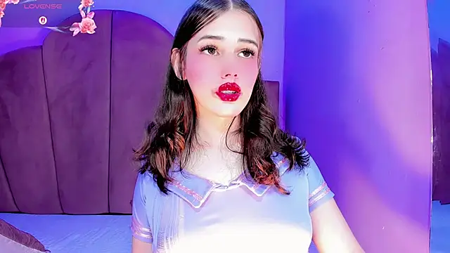 ValeriaAguilar online show from 04-03-26, 09:46