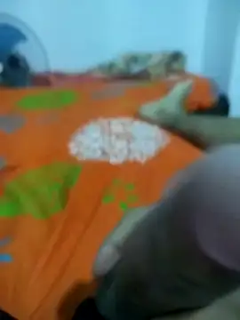 Snapshot of volcanrey chatting on 09-23-25, 09:29 volcanrey online show from 09-23-25, 09:29