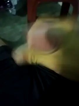 Snapshot of volcanrey chatting on 10-17-25, 04:15 volcanrey online show from 10-17-25, 04:15