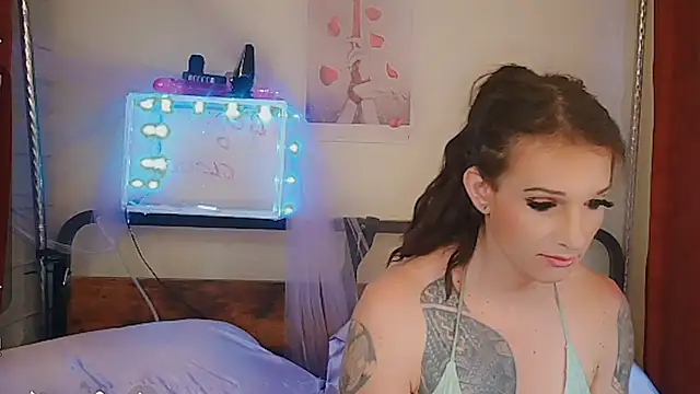 cassiemichellexx online show from 08-03-26, 10:13