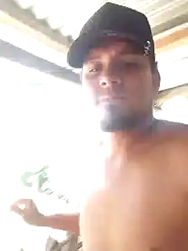 Snapshot of LemonyArcus chatting on 11-22-25, 05:01 LemonyArcus online show from 11-22-25, 05:01