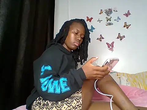 Snapshot of Oliviia_ chatting on 10-03-25, 05:32 Oliviia online show from 10-03-25, 05:32
