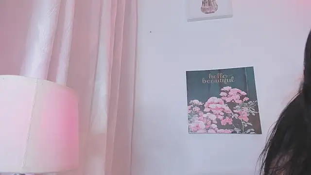 msschloee  online show from 06-06-26, 07:29
