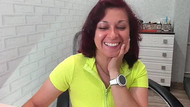 Snapshot of TeasyLana chatting on 10-10-25, 08:52 TeasyLana online show from 10-10-25, 08:52