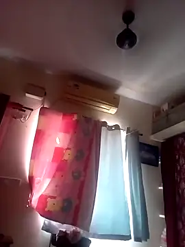 Snapshot of Aishu-tamil09 chatting on 12-10-24, 02:16 Aishu-tamil09 online show from 12-10-24, 02:16