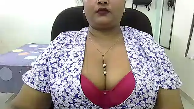 Snapshot of tamil_ureniya chatting on 01-16-25, 07:31 tamil ureniya online show from 01-16-25, 07:31