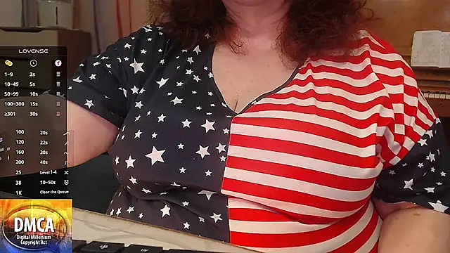 Snapshot of RoseRed69 chatting on 02-05-25, 07:39 RoseRed69 online show from 02-05-25, 07:39