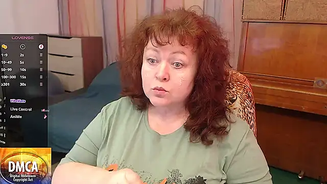 Snapshot of RoseRed69 chatting on 02-12-25, 07:02 RoseRed69 online show from 02-12-25, 07:02