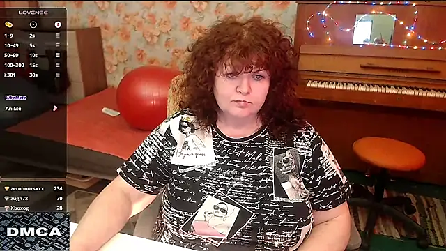 Snapshot of RoseRed69 chatting on 03-18-25, 09:20 RoseRed69 online show from 03-18-25, 09:20